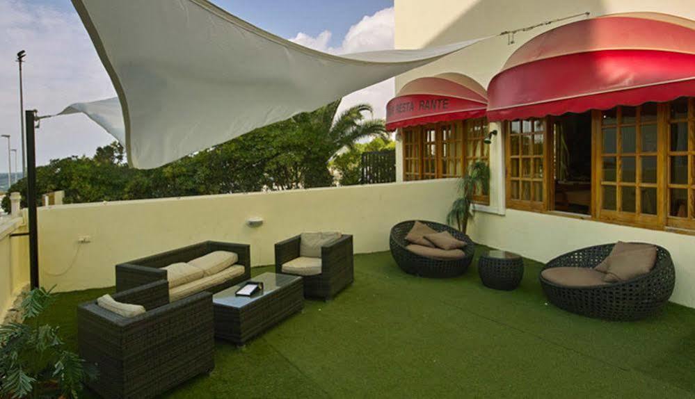 Apartamentos Bahia De San Antonio San Antonio  Kültér fotó